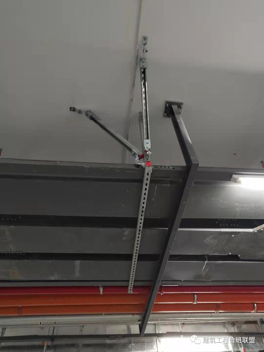 成品支吊架图片_成品支吊架c型钢配件_钢材吊架