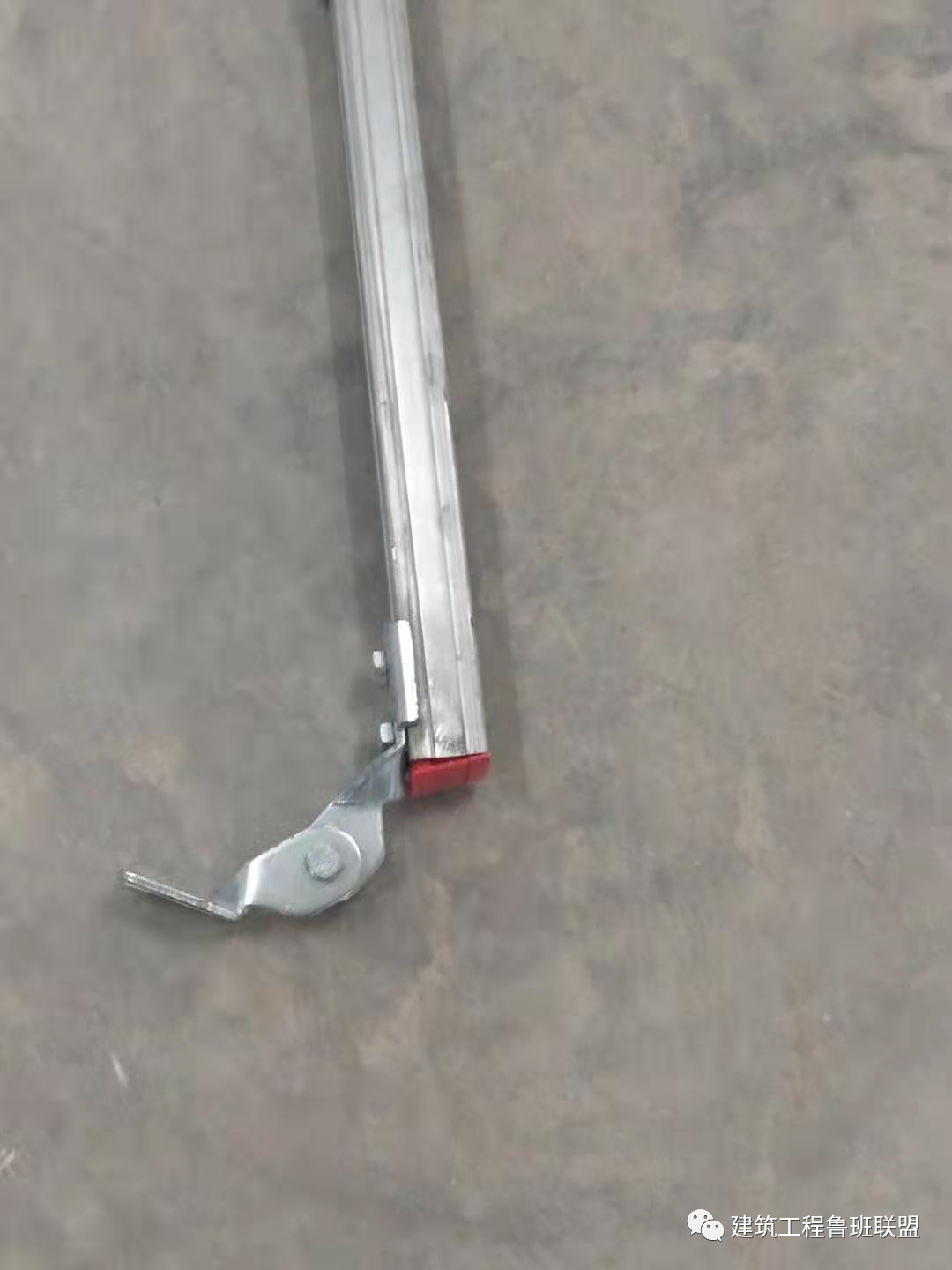 成品支吊架c型钢配件_成品支吊架图片_钢材吊架